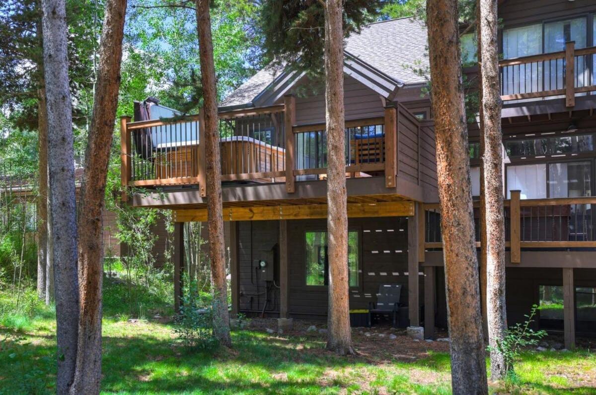 Luxury Modern Townhome Steps To Ski Lifts And Downtown With Nature At Your Patio Брекенридж Экстерьер фото